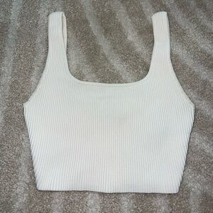 Aritizia Sculpt Knit Squareneck Cropped Tank